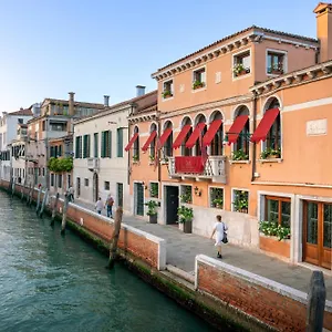 Excess Boutique & Private - Adults Only Veneza